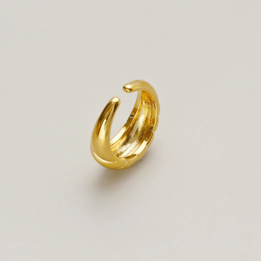 Curved Twill Twist Ring