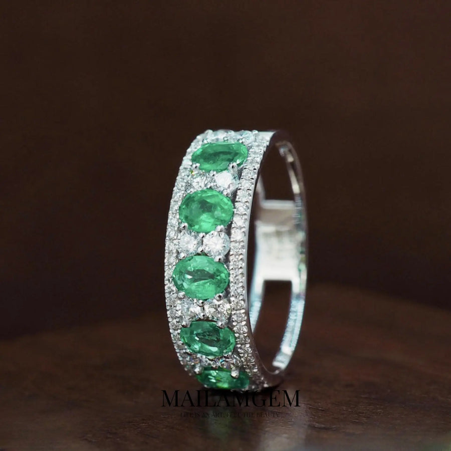 Green Diamond Sterling Silver Ring - MAILAMGEM