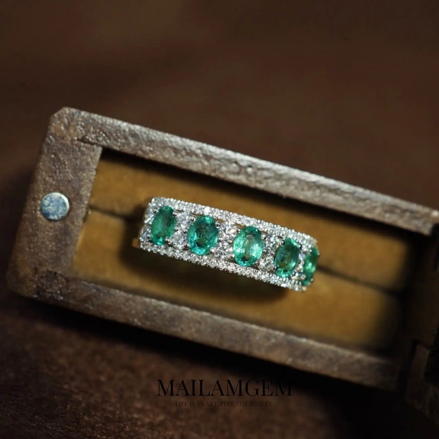 Green Diamond Sterling Silver Ring - MAILAMGEM