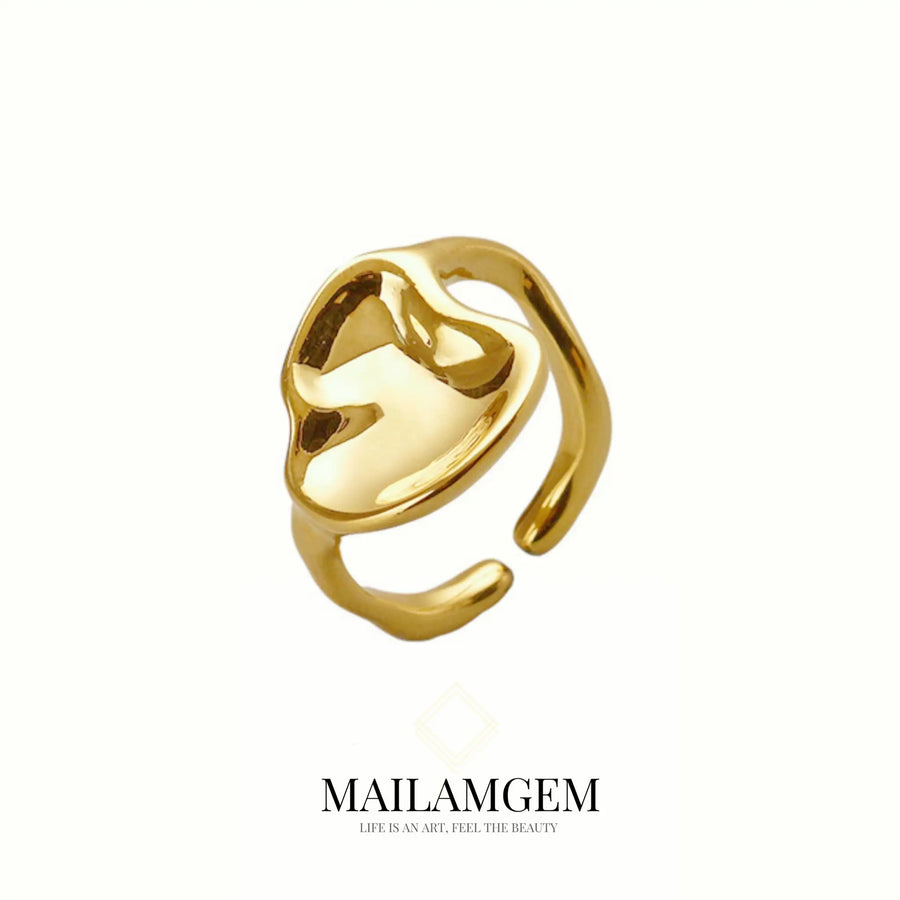 Statement Ruffle Ring - MAILAMGEM